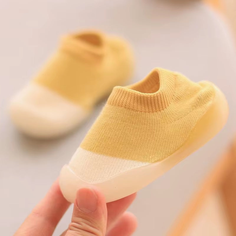 Chaussures Bébé Enfant En Bas Âge Premiers Marcheurs Infantile Garçons Filles Enfants En Caoutchouc Doux Semelle Antidérapante Sol Pieds Nus Chaussures Décontractées Chaussons En Tricot