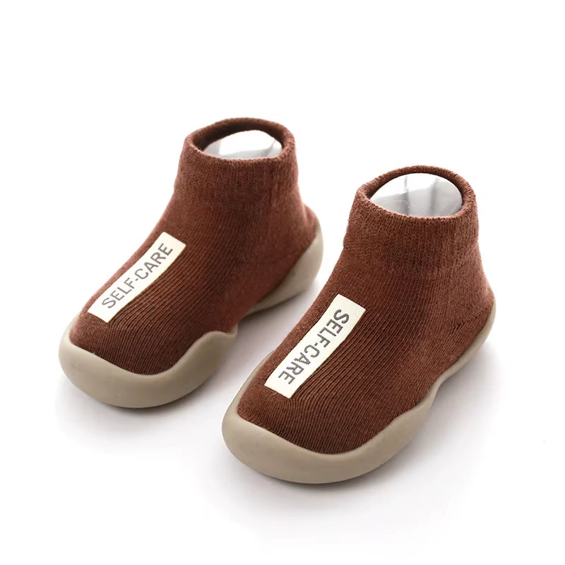 Chaussures Bébé Enfant En Bas Âge Premiers Marcheurs Infantile Garçons Filles Enfants En Caoutchouc Doux Semelle Antidérapante Sol Pieds Nus Chaussures Décontractées Chaussons En Tricot