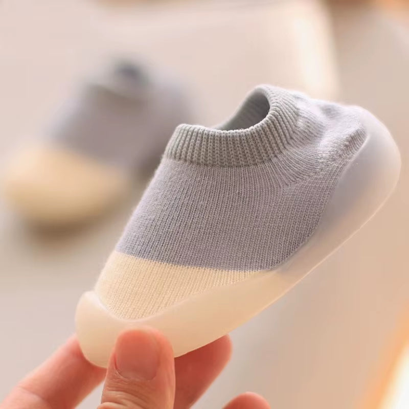 Chaussures Bébé Enfant En Bas Âge Premiers Marcheurs Infantile Garçons Filles Enfants En Caoutchouc Doux Semelle Antidérapante Sol Pieds Nus Chaussures Décontractées Chaussons En Tricot