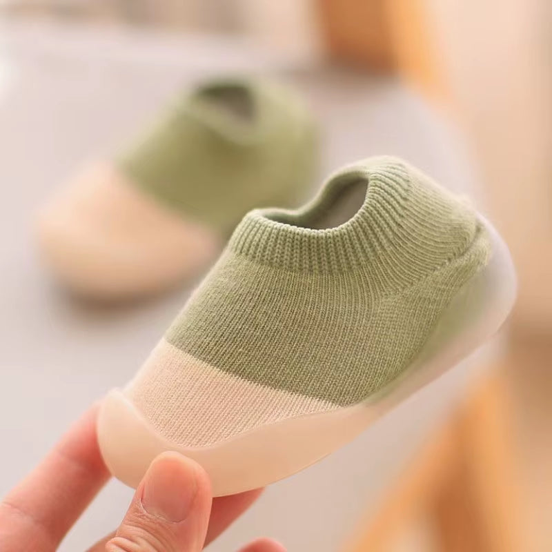 Chaussures Bébé Enfant En Bas Âge Premiers Marcheurs Infantile Garçons Filles Enfants En Caoutchouc Doux Semelle Antidérapante Sol Pieds Nus Chaussures Décontractées Chaussons En Tricot